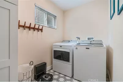 6321 Balcom Ave, Encino, CA 91316 - Photo 16