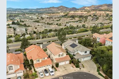 19784 Yosemite Circle, Porter Ranch, CA 91326 - Photo 32