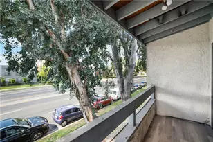 21801 Roscoe, Canoga Park, CA 91304 - Photo 14