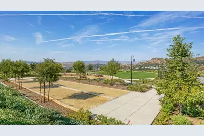25110 Citron Lane, Canyon Country, CA 91387 - Photo 24