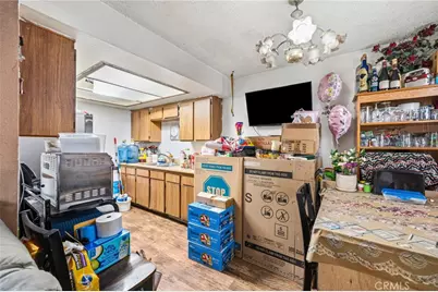 1139 E 42nd, Los Angeles, CA 90011 - Photo 10