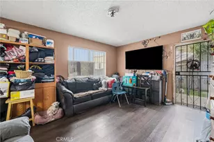 1139 E 42nd, Los Angeles, CA 90011 - Photo 12