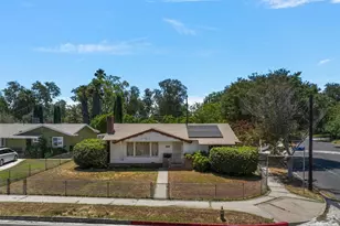 22154 Burton, Canoga Park, CA 91304 - Photo 4