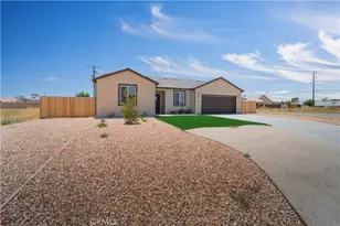 9010 Heather Ave, California City, CA 93505 - Photo 32
