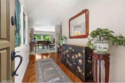 16903 Oak View Drive, Encino, CA 91436 - Photo 14