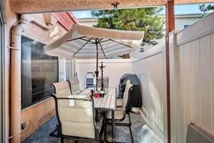 7924 Woodman Ave, Panorama City, CA 91402 - Photo 16
