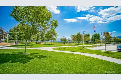 25550 Longfellow Place, Stevenson Ranch, CA 91381 - Photo 2