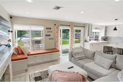 25550 Longfellow Place, Stevenson Ranch, CA 91381 - Photo 12