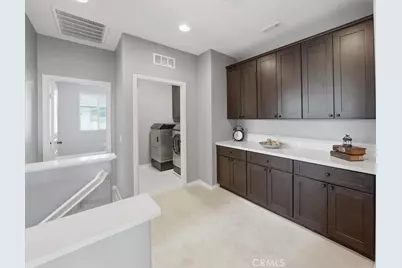 22138 Barrington Way, Saugus, CA 91350 - Photo 16