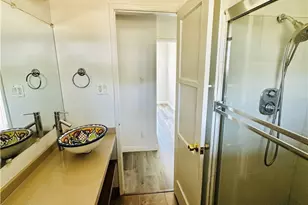 6852 Aura Ave, Reseda, CA 91335 - Photo 10