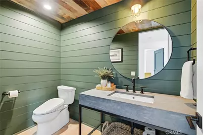 24011 Alder Place, Calabasas, CA 91302 - Photo 22