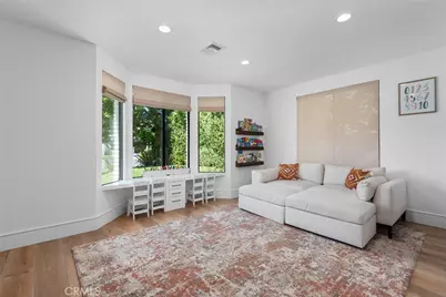 24011 Alder Place, Calabasas, CA 91302 - Photo 34