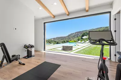 24011 Alder Place, Calabasas, CA 91302 - Photo 38
