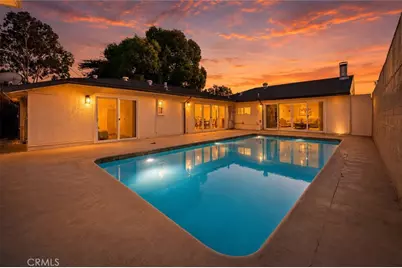 5650 Denny Avenue, North Hollywood, CA 91601 - Photo 2