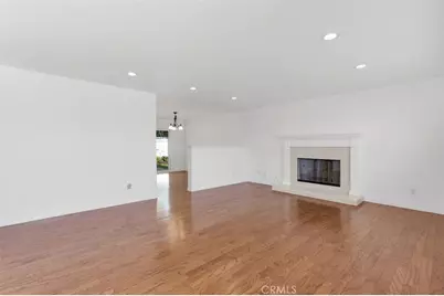 21713 San Jose Street, Chatsworth, CA 91311 - Photo 4