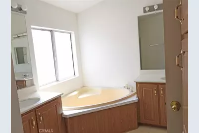 15428 Tulsa Street #28, Los Angeles, CA 91345 - Photo 6