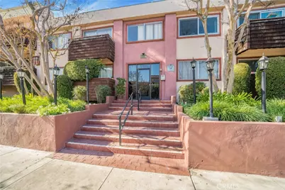 5403 Newcastle Avenue #12, Encino, CA 91316 - Photo 4