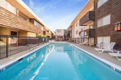 5403 Newcastle Avenue #12, Encino, CA 91316 - Photo 6