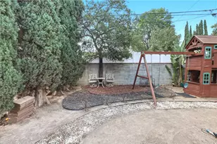 17811 Ludlow St, Granada Hills, CA 91344 - Photo 6