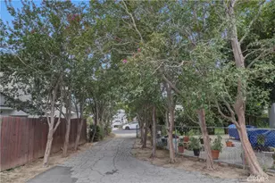 17811 Ludlow St, Granada Hills, CA 91344 - Photo 24