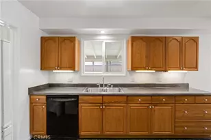 16319 Minnehaha, Granada Hills, CA 91344 - Photo 8