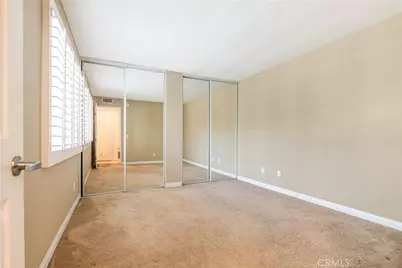 5530 Owensmouth Avenue #324, Woodland Hills, CA 91367 - Photo 12
