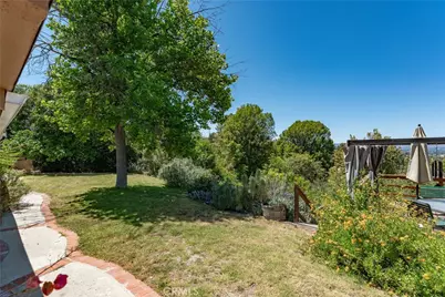 18070 Boris Drive, Encino, CA 91316 - Photo 28