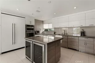 24217 Hatteras St, Woodland Hills, CA 91367 - Photo 12
