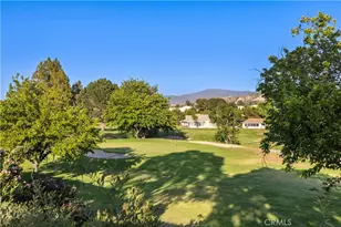 26814 Oak Garden Ct, Newhall, CA 91321 - Photo 6