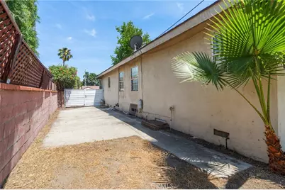 7929 Nagle Avenue, North Hollywood, CA 91605 - Photo 22