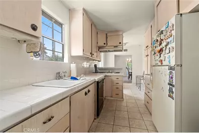 7929 Nagle Avenue, North Hollywood, CA 91605 - Photo 32