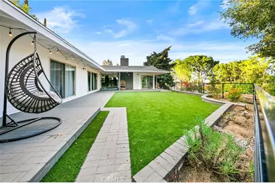 3716 Crownridge, Sherman Oaks, CA 91403 - Photo 36
