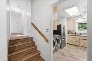 4776 Excelente Dr, Woodland Hills, CA 91364 - Photo 10