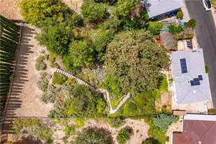 4776 Excelente Dr, Woodland Hills, CA 91364 - Photo 28