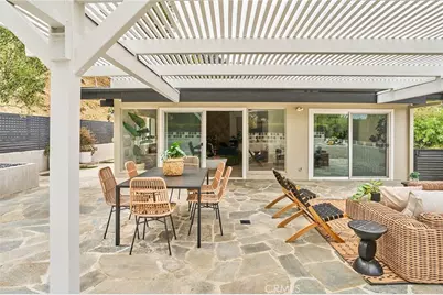 3534 Stonehill, Sherman Oaks, CA 91423 - Photo 42
