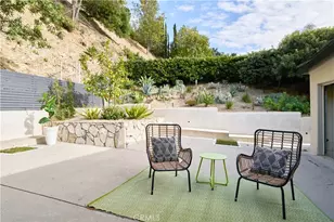 3534 Stonehill, Sherman Oaks, CA 91423 - Photo 32