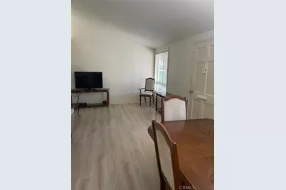 19114 Ave Of The Oaks #B, Newhall, CA 91321 - Photo 8