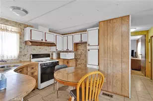 11420 Lee, Adelanto, CA 92301 - Photo 10