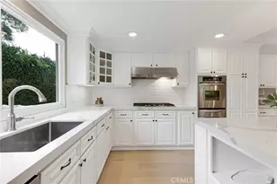 6008 N Pointe Pl, Woodland Hills, CA 91367 - Photo 18