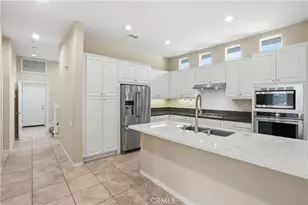 27988 Red Pine Ct, Valencia, CA 91354 - Photo 8