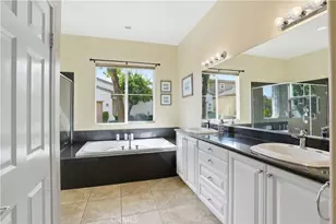 27988 Red Pine Ct, Valencia, CA 91354 - Photo 26