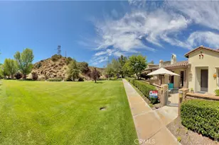27988 Red Pine Ct, Valencia, CA 91354 - Photo 38