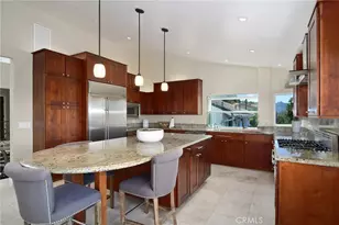 5247 Calatrana, Woodland Hills, CA 91364 - Photo 12
