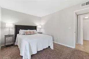 15626 Poppyseed, Canyon Country, CA 91387 - Photo 32