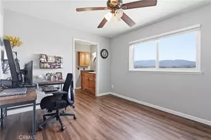 15626 Poppyseed, Canyon Country, CA 91387 - Photo 44