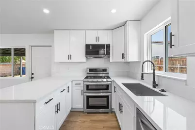 45040 Redwood Avenue, Lancaster, CA 93534 - Photo 14