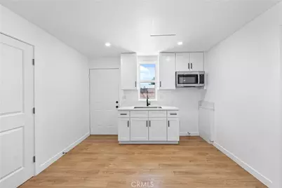 45040 Redwood Avenue, Lancaster, CA 93534 - Photo 30