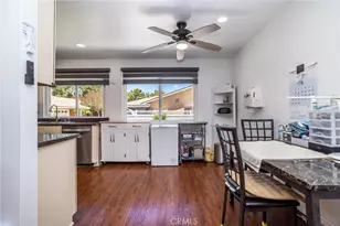 19716 Ave Of The Oaks, Newhall, CA 91321 - Photo 8