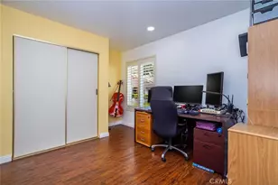 19716 Ave Of The Oaks, Newhall, CA 91321 - Photo 14