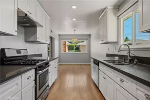 16250 Bermuda St, Granada Hills, CA 91344 - Photo 4